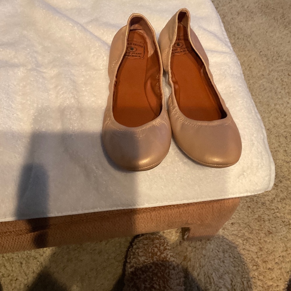 Lucky Brand Leather Metallic Gold Ballet slipper